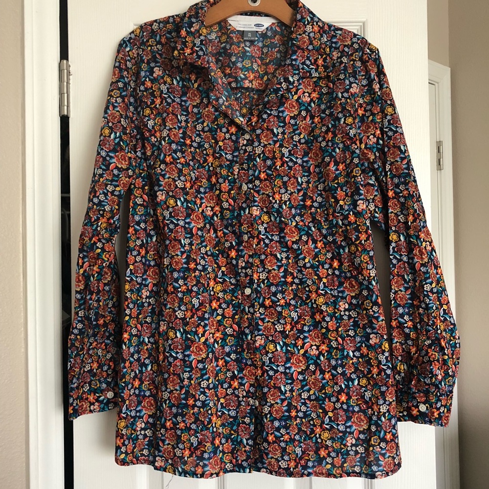 Women’s button down blouse- floral print